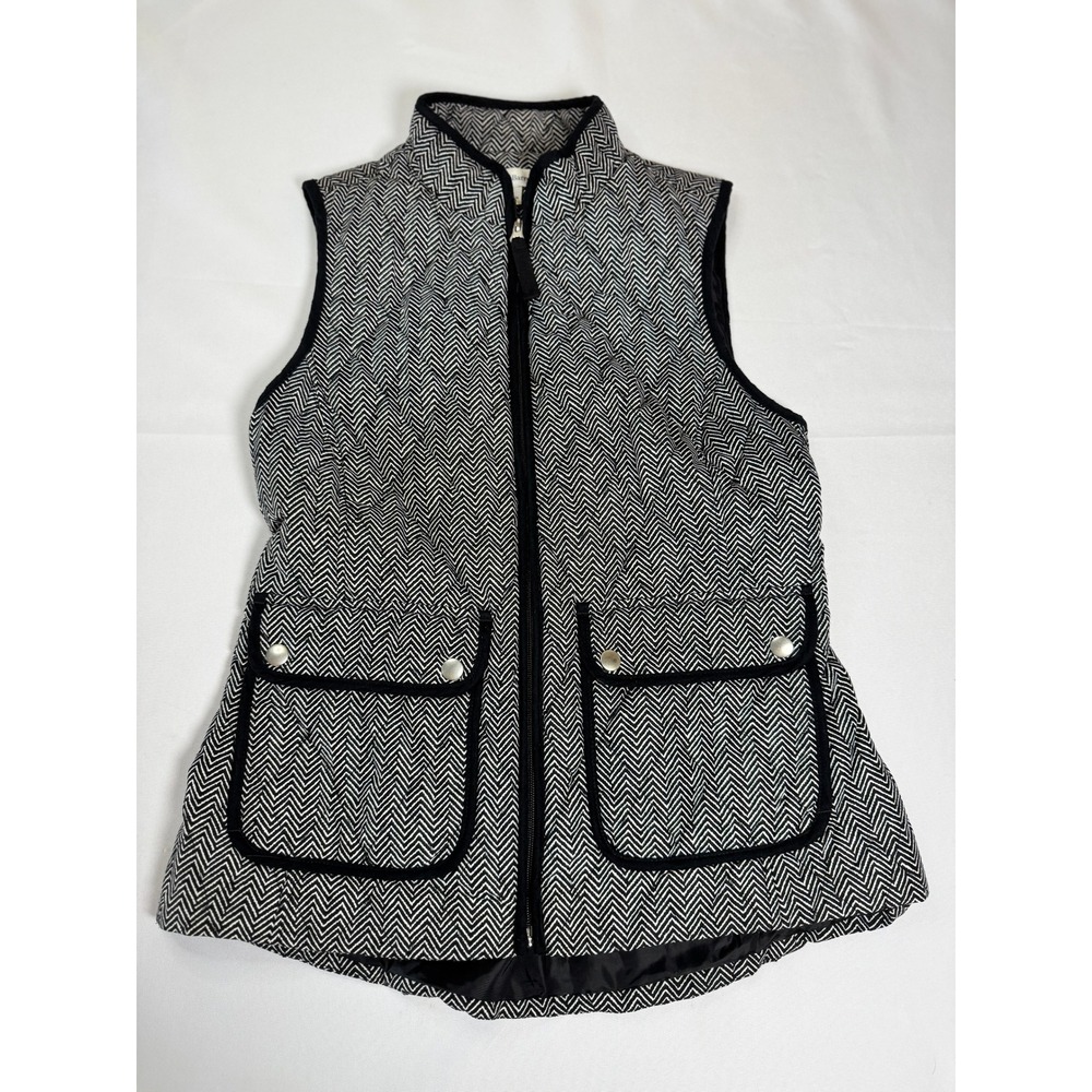 Preowned Croft‎ & Barrow Size Small Quilted Black & White Herringbone Pattern